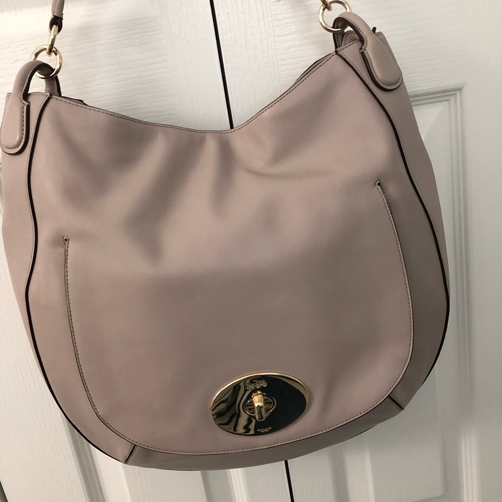 Beautiful Coach Handbag in Grey Birch color only carried once